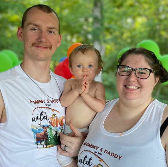 Meet your Posher, Danielle - Picture 2 of 3